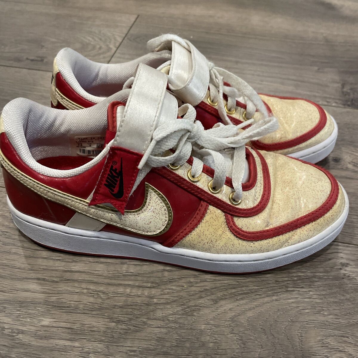 Nike Vandal Low Shoes Womens 7.5 Red White Gold Athletic Nike Vandal Low Shoes Womens 7.5 Red White Gold Athletic