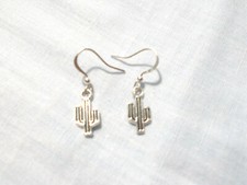 TINY SAGUARO CACTUS ALLOY SILVER CHARMS DANGLING PAIR OF EARRINGS