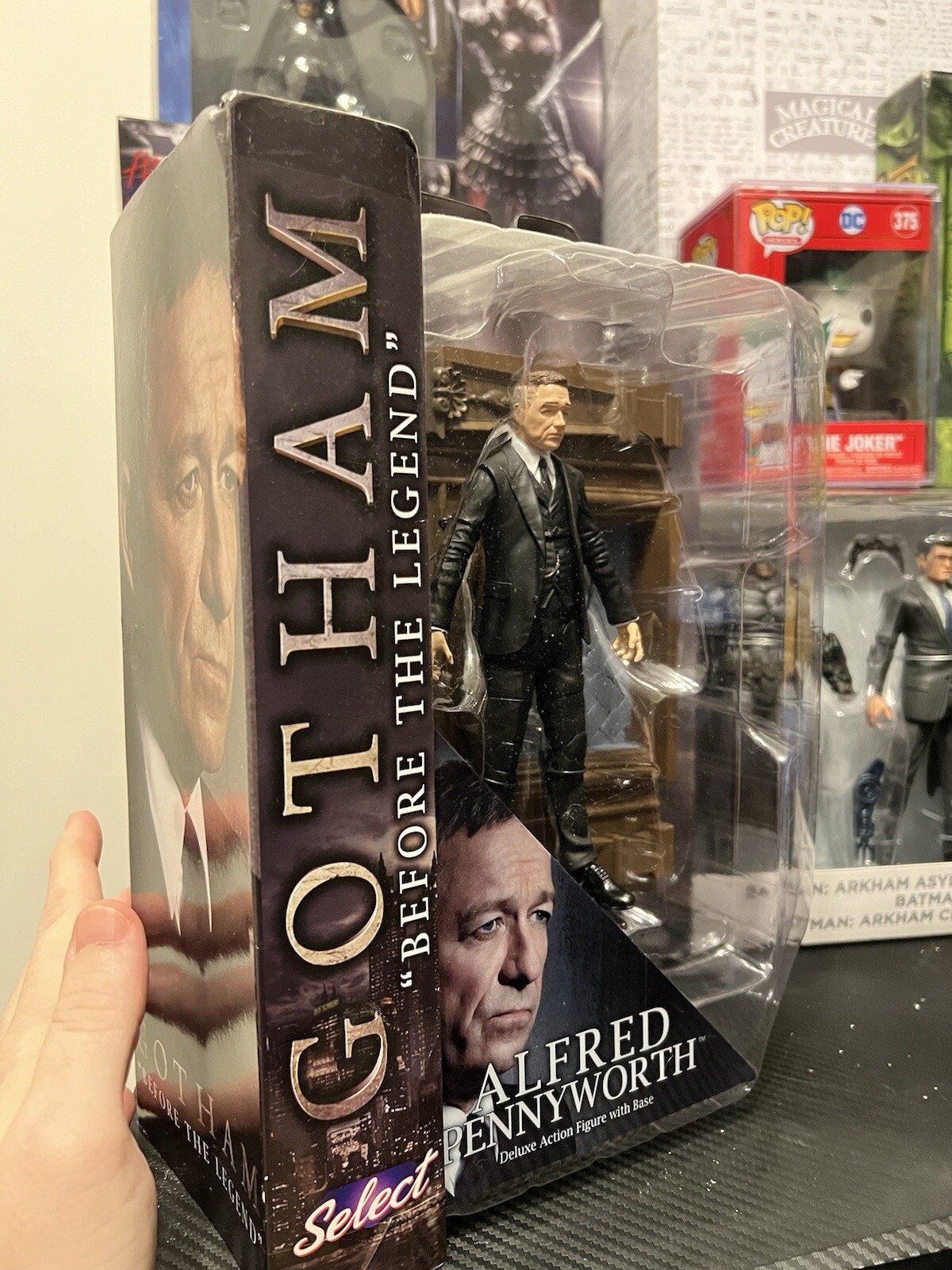 Diamond Distributors Gotham Select Alfred Pennyworth 7 Inch Figure