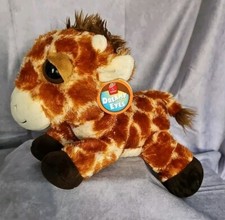 Giraffe Dreamy Eyes Plush Stuffed Animal by Aurora NWT