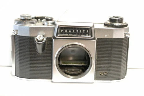 Appareils photo argentiques PRAKTICA