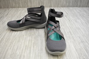 skechers women's serene dream sneaker