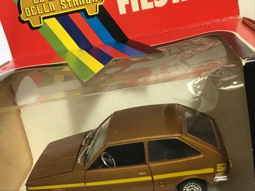 Polistil S675 Bronze Ford Fiesta S 1/25 Scale - Picture 16 of 24
