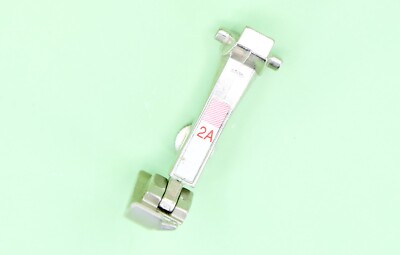 Bernina Nähmaschine No.2A Overlockfuß Aurora Artista Virtuosa