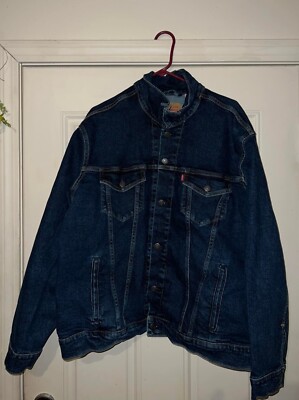 levis jeans jacket for men dark blue-color 2XL new without tags