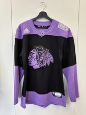 Chicago Blackhawks Hockey Jersey Mens 44 Purple Black NHL Adidas HFC Patch