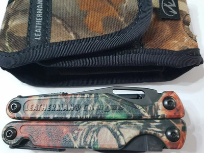     Leatherman Charge TTI 2009 BO Autumn Camo Titanium Not Used Very Rare