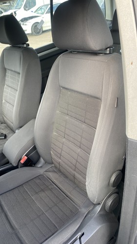 SITZ LINKS VORNE Volkswagen Touran (1T1/T2) MPV 1.9 TDI 105 (BKC) 1K4881105PH