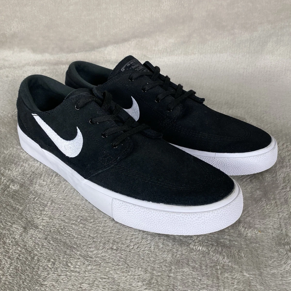 Nike Zoom Stefan Janoski Cnvs Black for Sale | Authenticity 