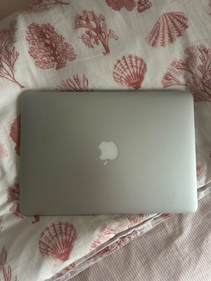 Apple MacBook Air 13,3'' Silber 8GB RAM 128GB SSD 2016/17 MIT OVP