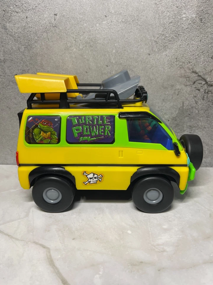 TMNT Mutant Mayhem Pizza Blaster Van Vehicle with Pizza Slice Remote (works!) - Image 4 of 4
