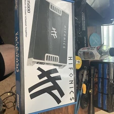 1500 Watts Hifonics HFI1500D Class D Monoblock Amplifier in box with bass knob