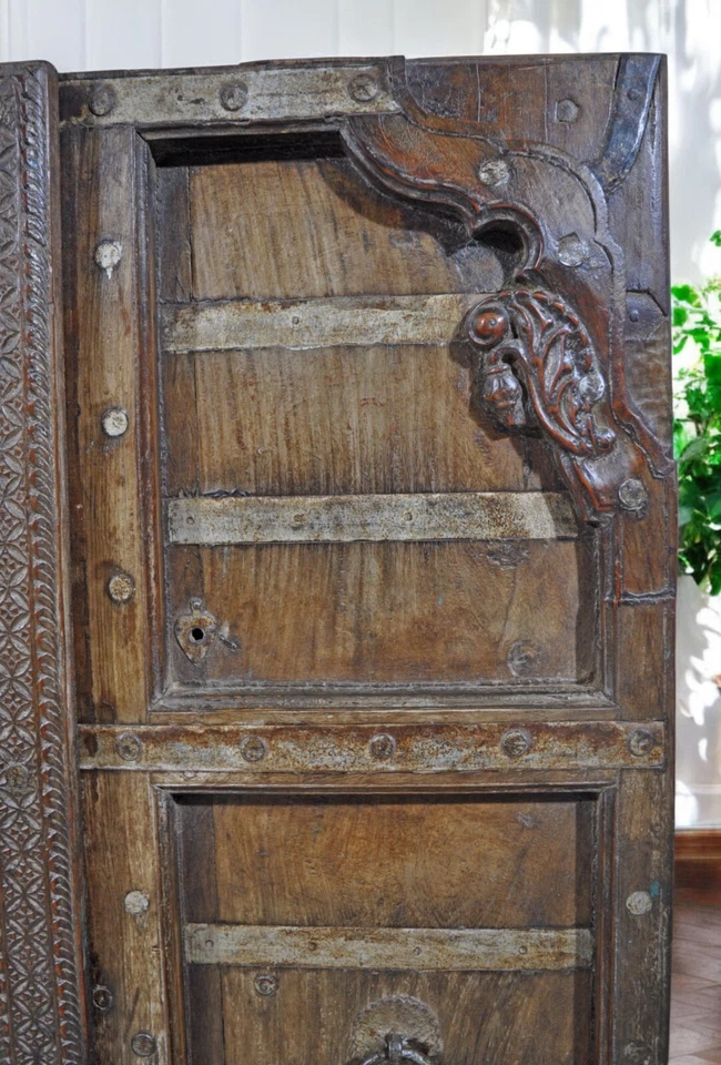 Antique Teak Wood Big Size Wall Décor Door Panel Original Old Hand Carved 3x6 ft - Image 4 of 4