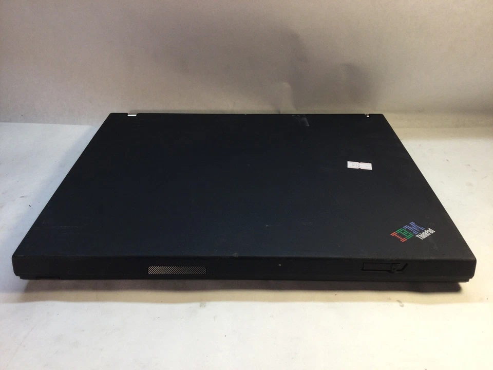 IBM ThinkPad T41 14" Laptop Intel Pentium M @1.6 GHz Vintage-BOOTS *GOOD *-MZ - Image 2 of 4
