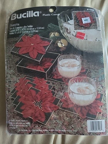 BUCILLA Plastic Canvas Kit - POINSETTIA Set of 7 Coasters + Holder NEW - 第 1/5 張圖片