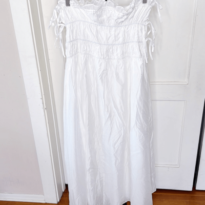 knee length dresses for ladies Braelyn White Strapless Maxi Dress main image 0
