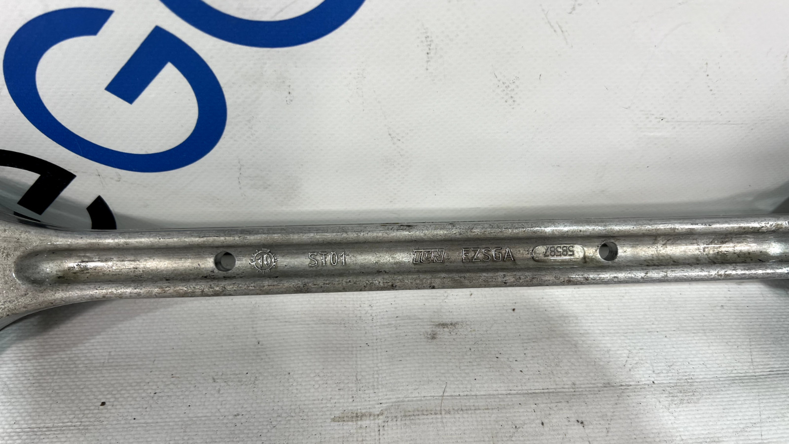 ASTON MARTIN V8 VANTAGE REAR RIGHT PASSENGER TOE CONTROL ARM OEM 2007 - 2017 ✔️