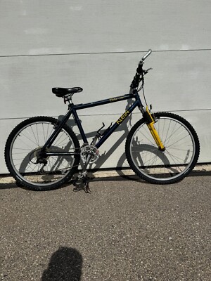 ST Klein Pulse Comp MTB Mountain Bike 19in Frame 26in Wheels