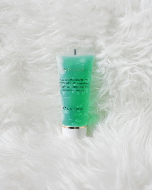 etre belle aloe vera moisturizing gel