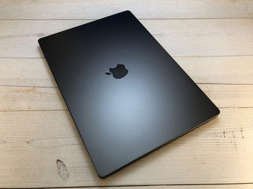 Apple MacBook Pro 2023 16" Laptop 512GB M3 Pro 18GB RAM Space Schwarz 51 Zyklen - Bild 4 von 12