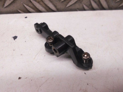 Tamiya DT03 DT-03 - Fixation avant droite de support d'amortisseurs - 第 1/2 張圖片