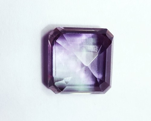 Color Changing Quartz Loose Gemstone 9.15 Ct Certified For sale - Picture 7 of 8