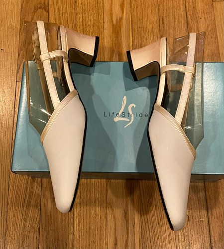 Lifestride Judith Vanilla Pumps Size 8W - Picture 3 of 5