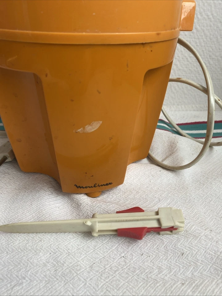 Ancien Robot Hachoir Moulinex Moulinette Orange Type 320 - Photo 2/4