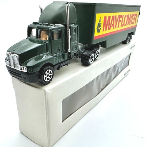 1991 Road Champs Kenworth Cab and Mayflower Trailer in Original Box