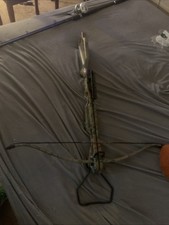 camo jaguar pl crossbow do not have arrows bows  in good shape asking 125obo