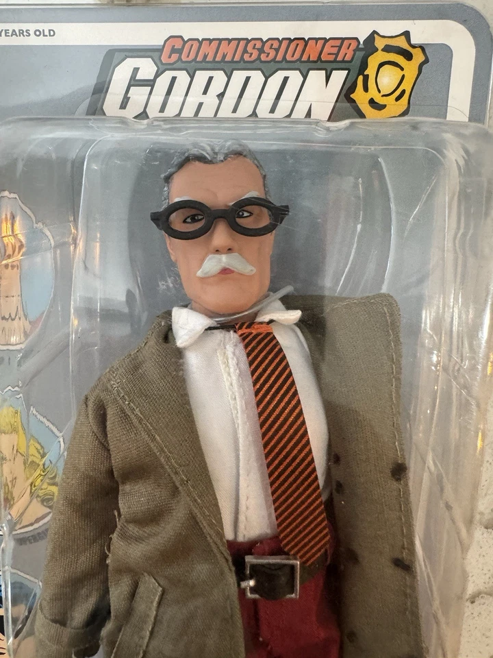 DC Batman Series 4 COMMISSIONER GORDON 8" Retro Figure NEW Numbered 78/100 2016 - Image 4 of 4