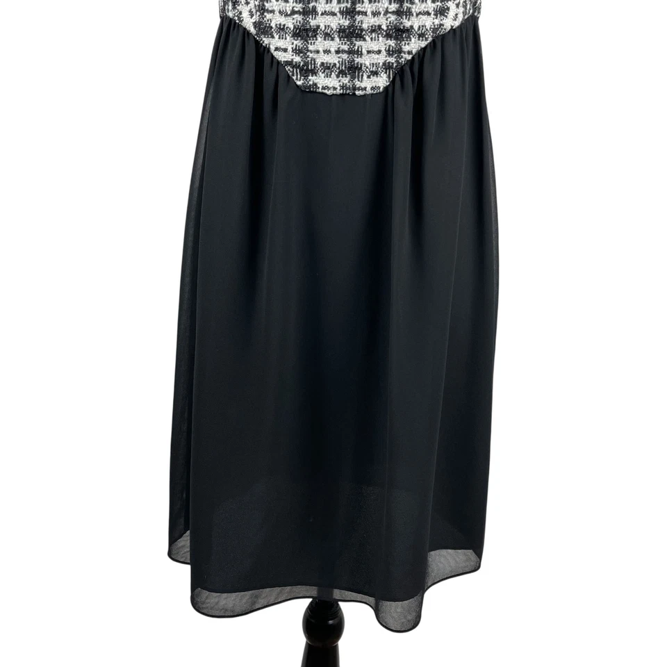 Vestido mini babydoll sin mangas tweed negro blanco talla 10 BCBG Generation para mujer Foto 3 de 4