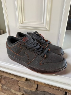 Nike SB Dunk Low Pro SHIPS FAST PRM HV1668-001 Krampus Dark Smoke Grey Orange