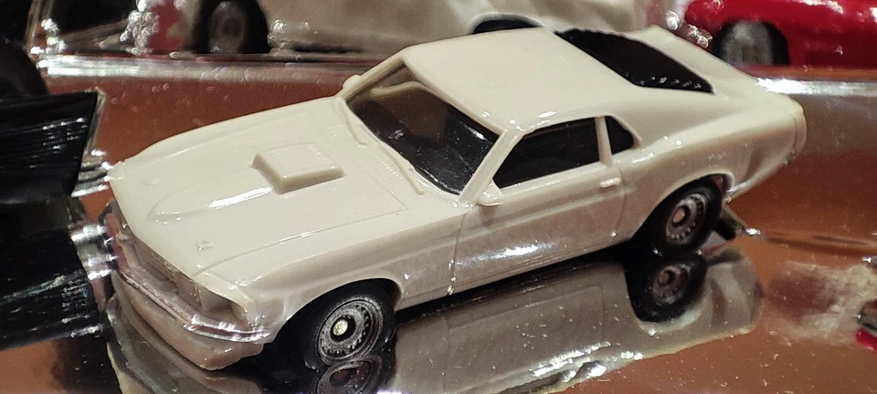 Monogram Modellini H0 Chevy Bel Air '57 Mustang Boss 302 '69 Corvette H.T. '63 - Immagine 3 di 4