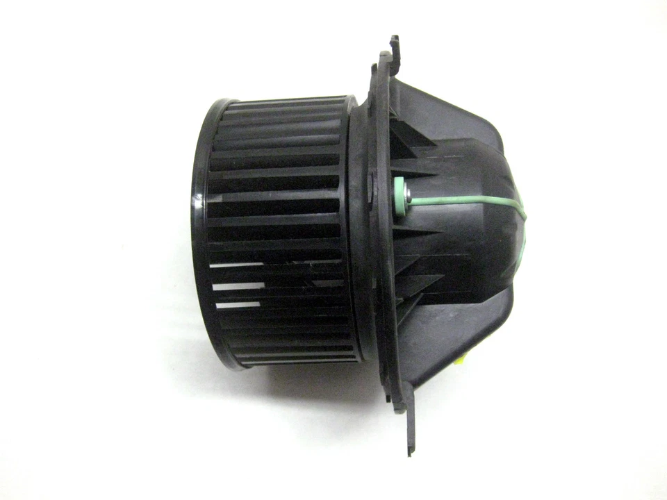 2006 BMW 330I AC BLOWER MOTOR 6411 9 227 670 FACTORY OEM 07 08 09 10 11 12 - Image 3 of 4