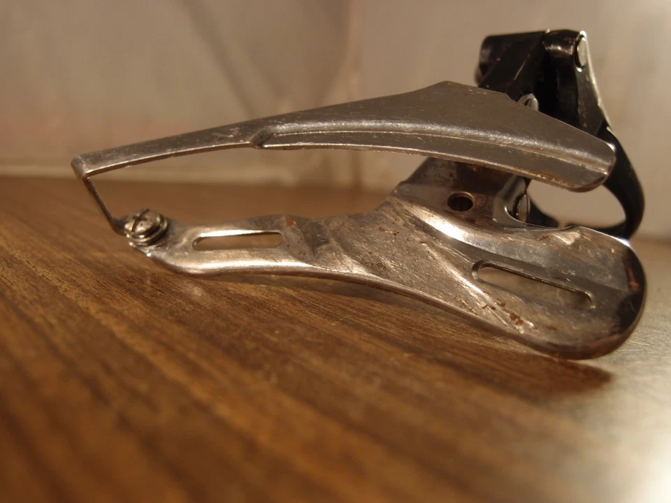 1992 front derailleur FD-M560 Shimano Deore LX made in Japan for MTB 31,8 mm  - Image 2 of 4