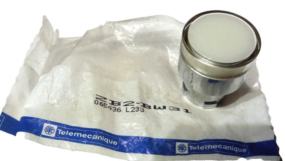 ZB2-BW31 - Tête de bouton poussoir lumineux blanc diamètre 22mm Telemecanique - Photo 2/2