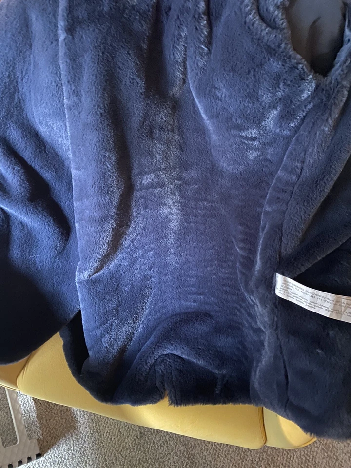 Abrigo ZARA USADO EN EXCELENTE ESTADO Niñas Niños Piel Azul Marino 10 M Capucha Invierno Impermeable Chaqueta para Nieve Foto 4 de 4