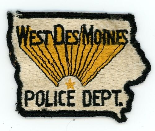 IOWA IA WEST DES MOINES NICE OLD VINTAGE STATE SHAPED SHOULDER PATCH SHERIFF