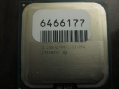 Intel Core 2 Quad Q8300 2.5GHz 4M / 1333MHz. Socket 775 CPU Processor. SLGUR