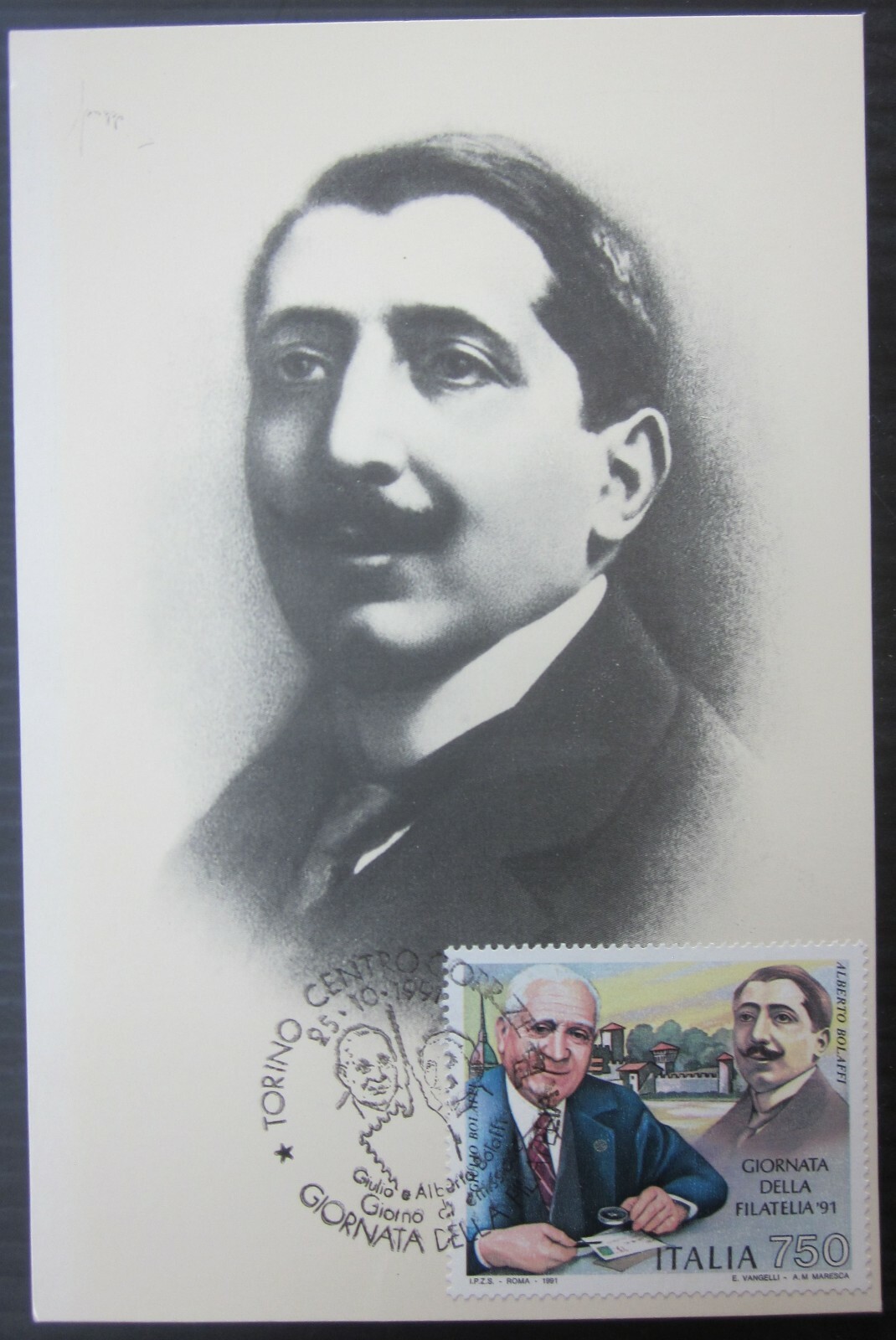 Foto 1 di 2