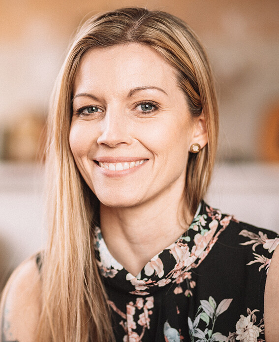 Thumbnail - Nina Herzberg Talking To Heaven