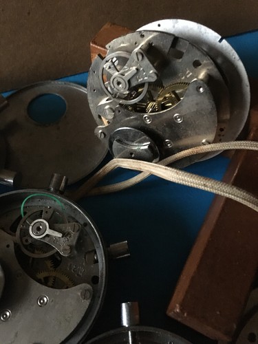 Lot d'Anciennes Pièces de Montre Chronomètre FOUCHER - Foto 8 di 8