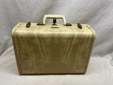 Retro Samsonite Suitcase 4515 Train Travel, with key marble exterior.