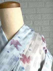 Summer Kimono Yukata Washable Floral Pattern Light Gray/Blue, Used