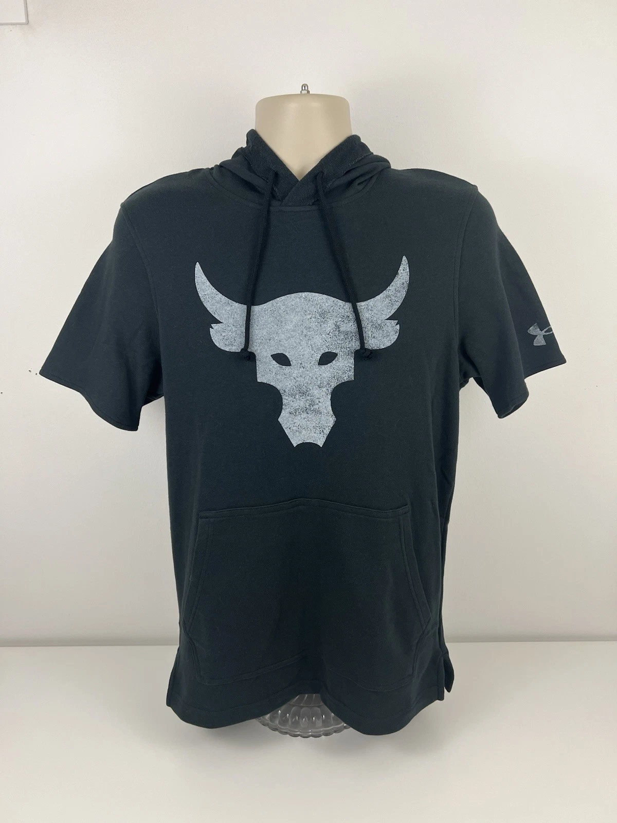 Under Armour Project Rock Terry Bull Short Sleeve Hoodie Mens Size S Small EUC