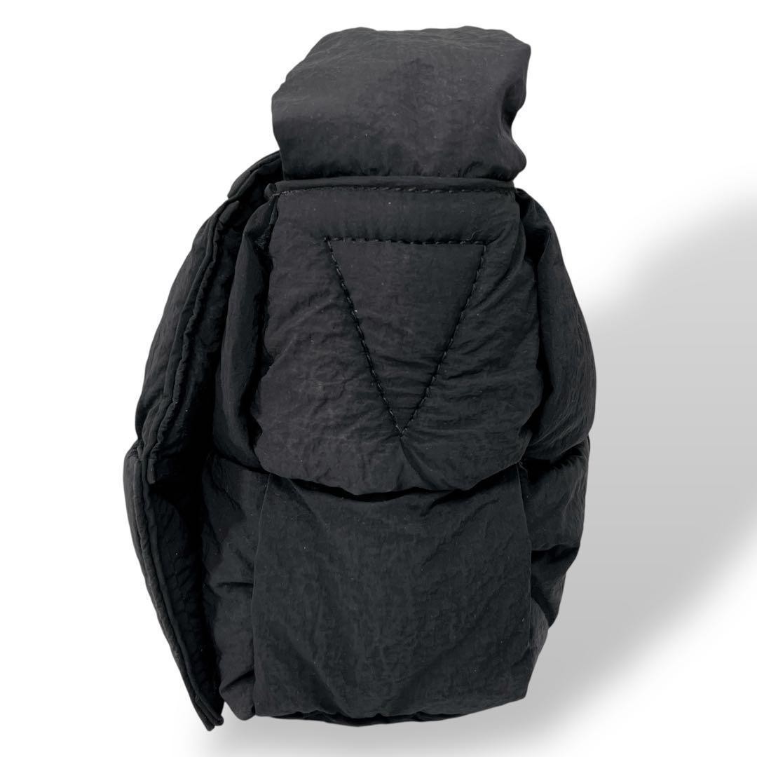 Bottega Veneta Parakeet Nylon Shoulder Bag Black Medium Auth thumbnail 22