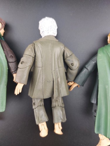 The Lord Of The Rings There & Back Again Bilbo Baggins, Merry & Pippin #LLOTR23 - Picture 9 of 10