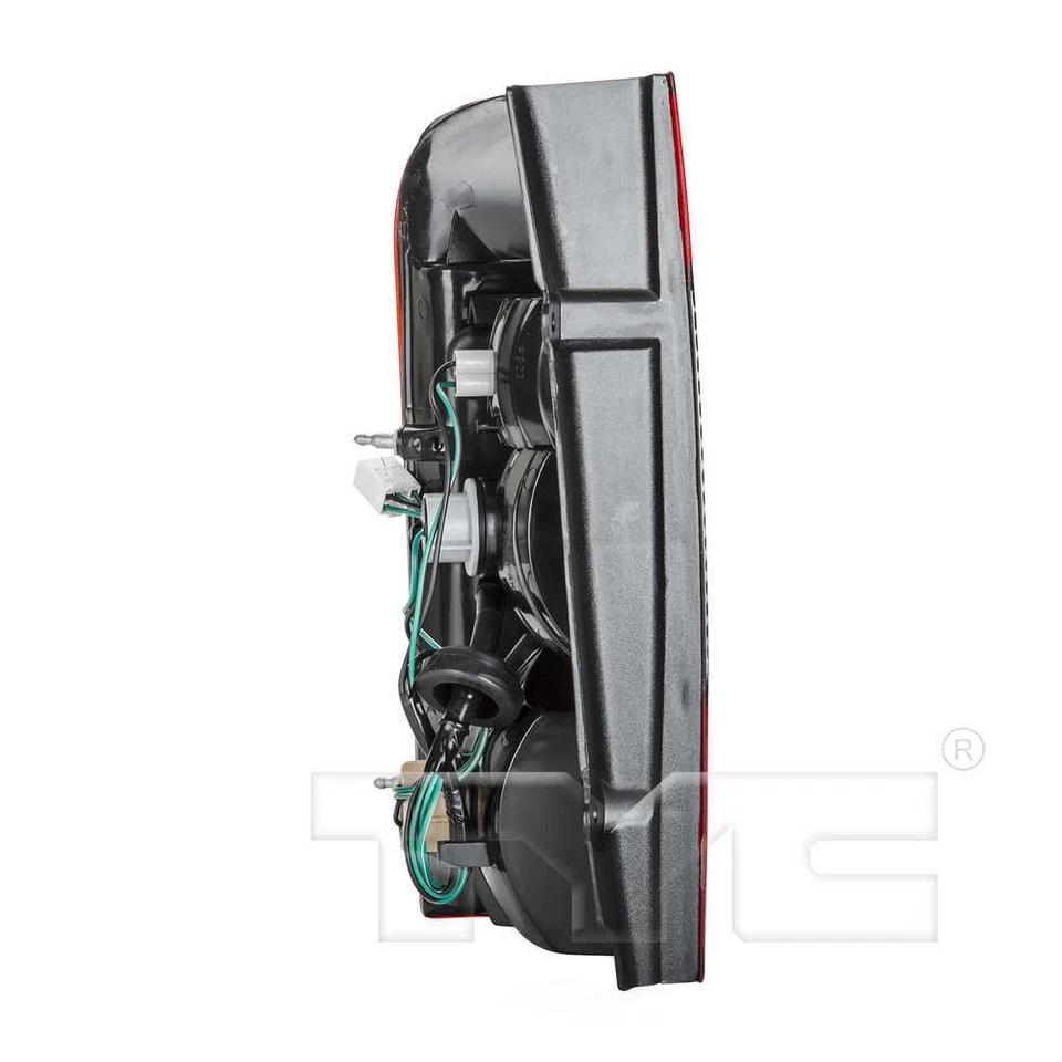 Conjunto de lanterna traseira regular TYC 11-5357-80 serve para Nissan Xterra 2004 - Imagem 4 de 4