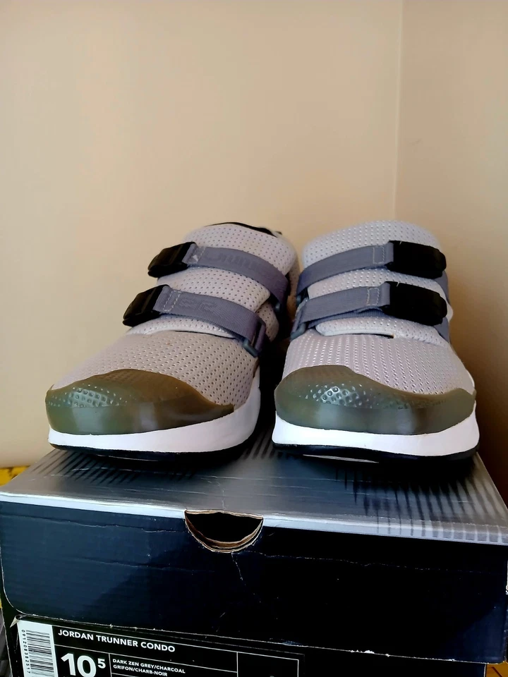 Jordan Trunner Condo 2001 Zen Grey Ultra Rare Sz 10.5 [Please Read Description] - Image 3 of 4